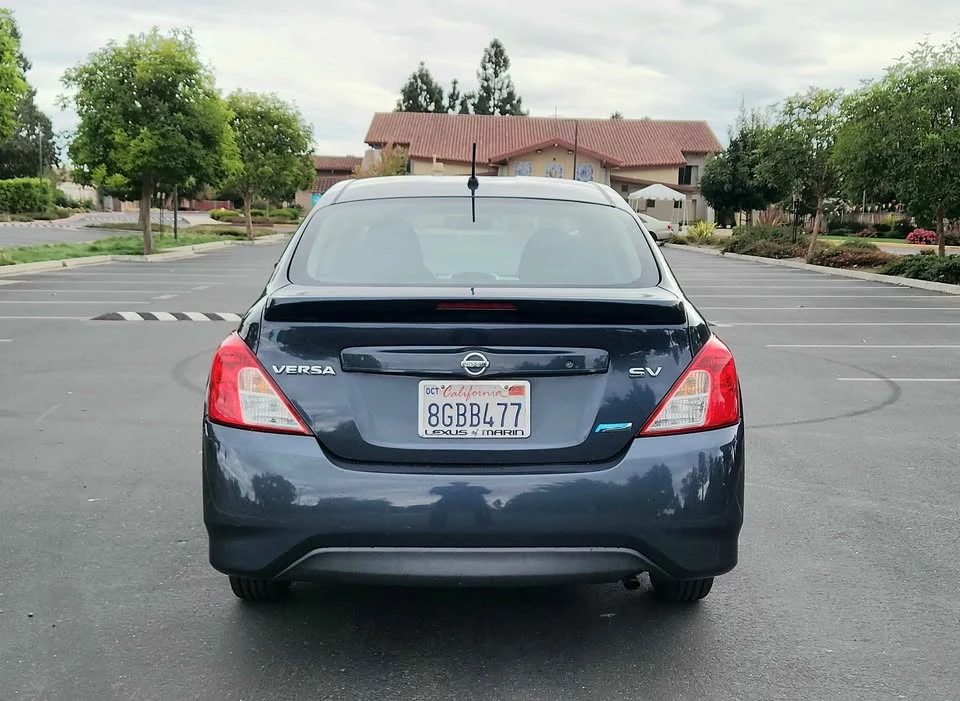 2018 Nissan Versa - Image 4 of 20