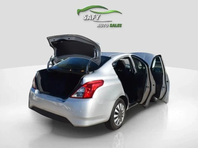 2018 Nissan Versa - Image 19 of 21