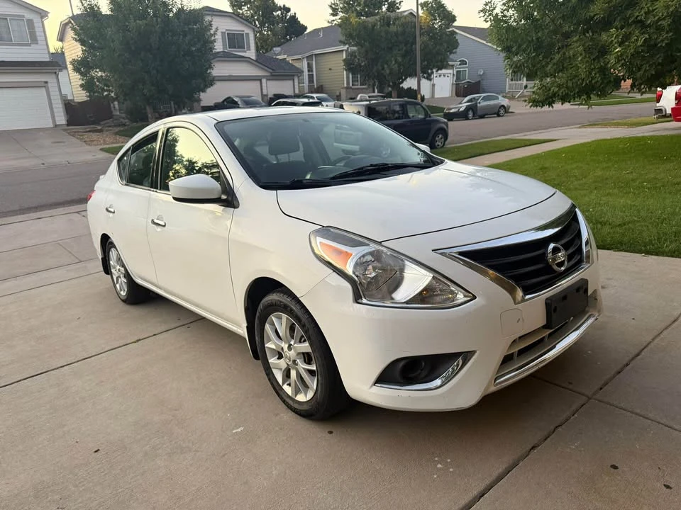 2018 Nissan Versa - Image 2 of 8