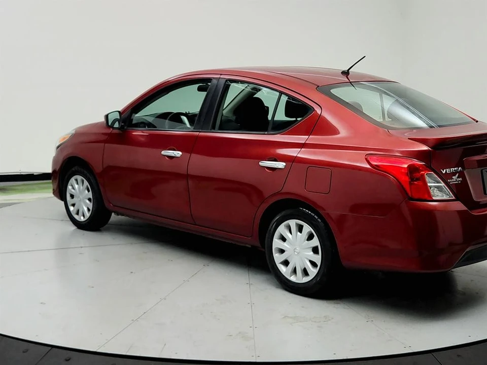 2018 Nissan Versa - Image 7 of 12