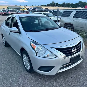 2018 Nissan Versa SV Sedan 4D