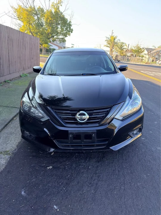 2018 Nissan Altima 5th Gen - Image 5 of 16