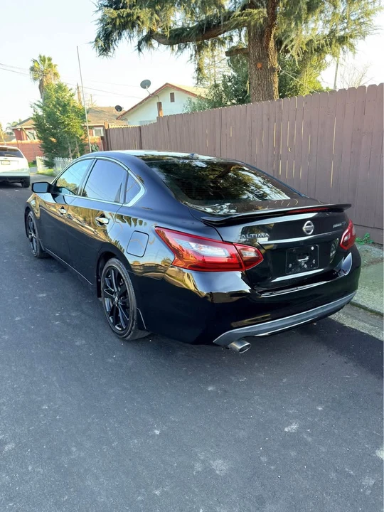 2018 Nissan Altima 5th Gen - Image 4 of 16