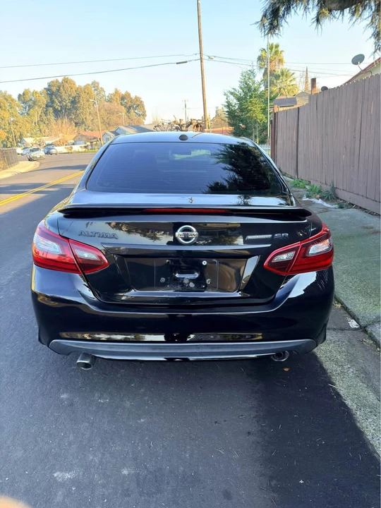 2018 Nissan Altima 5th Gen - Image 6 of 16