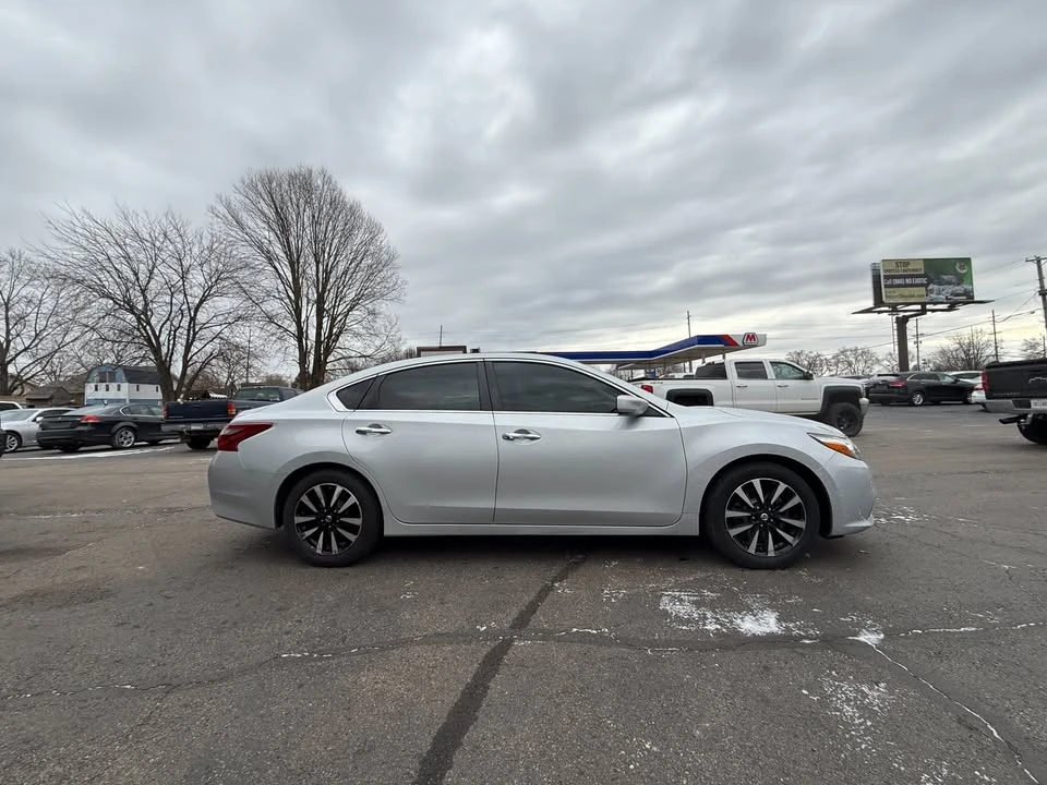 2018 Nissan Altima 5th Gen - Image 6 of 13