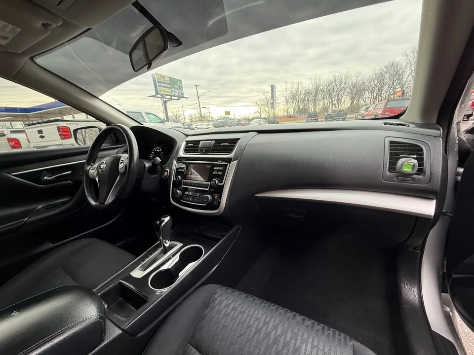 2018 Nissan Altima 5th Gen - Image 11 of 13