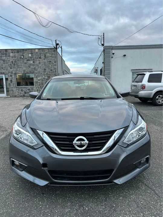 2018 Nissan Altima 5th Gen - Image 2 of 14