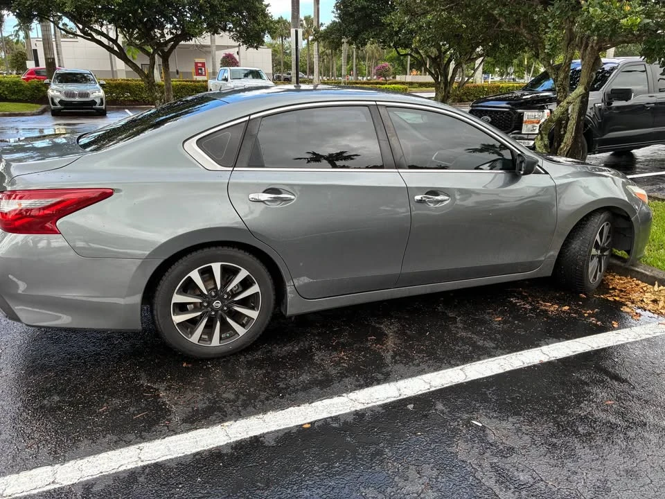 2018 Nissan Altima 5th Gen - Image 3 of 12