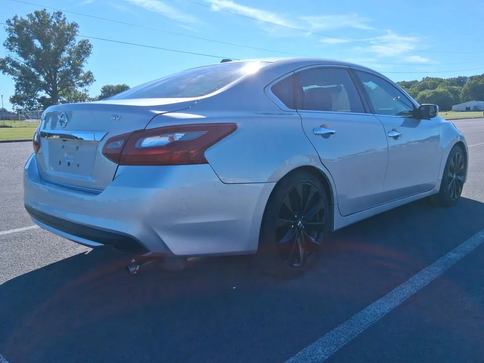 2018 Nissan Altima 5th Gen - Image 5 of 20