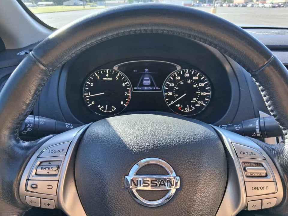 2018 Nissan Altima 5th Gen - Image 16 of 20