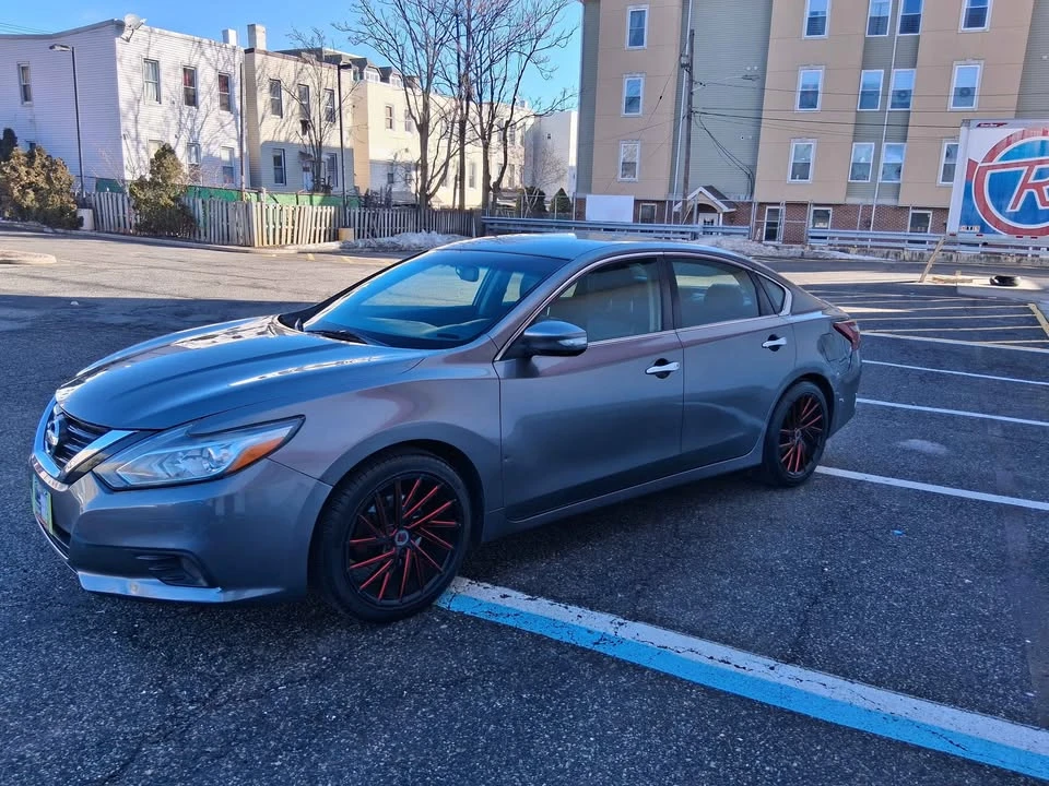 2018 Nissan Altima 5th Gen - Image 2 of 7