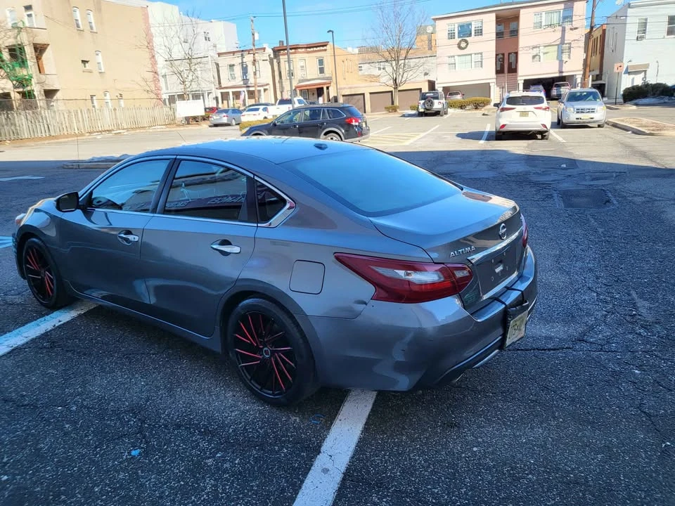 2018 Nissan Altima 5th Gen - Image 3 of 8