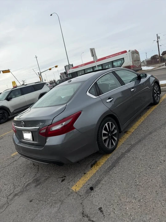2018 Nissan Altima 5th Gen - Image 2 of 14
