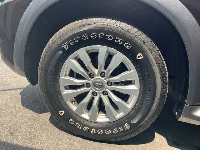 2018 Nissan Armada - Image 11 of 17