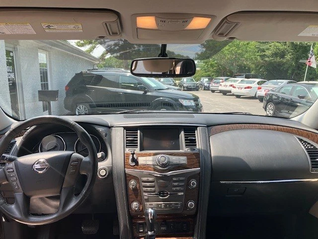 2018 Nissan Armada - Image 16 of 19