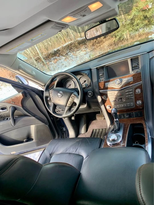 2018 Nissan Armada - Image 12 of 19