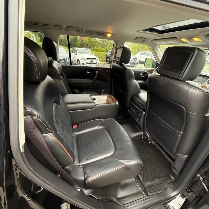 2018 Nissan Armada - Image 14 of 15