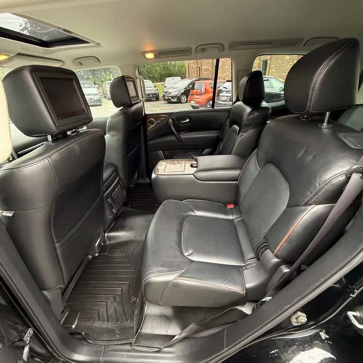 2018 Nissan Armada - Image 10 of 15