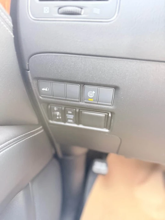 2018 Nissan Armada - Image 17 of 20