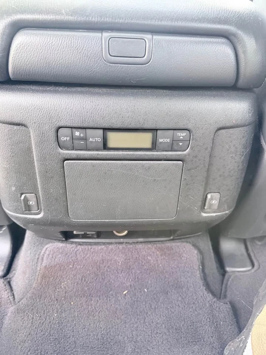 2018 Nissan Armada - Image 13 of 20