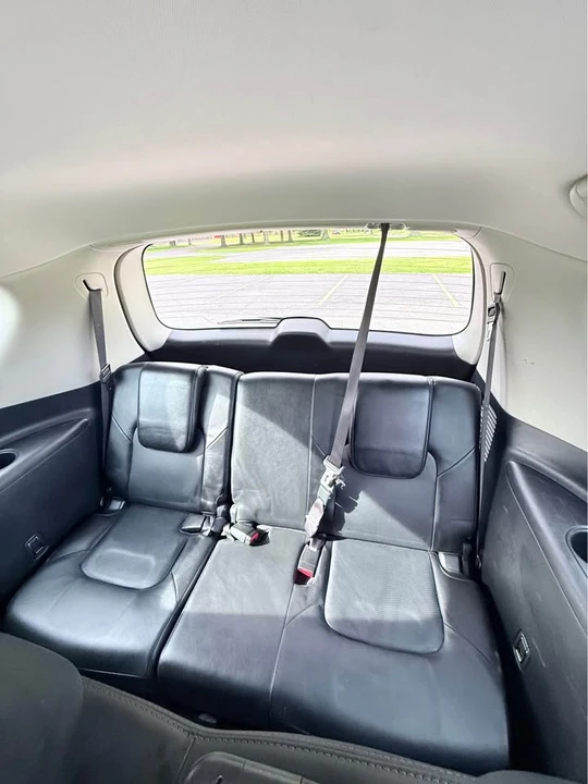 2018 Nissan Armada - Image 11 of 20