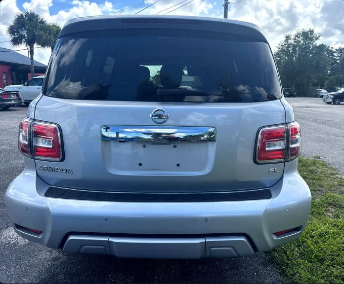 2018 Nissan Armada - Image 6 of 10
