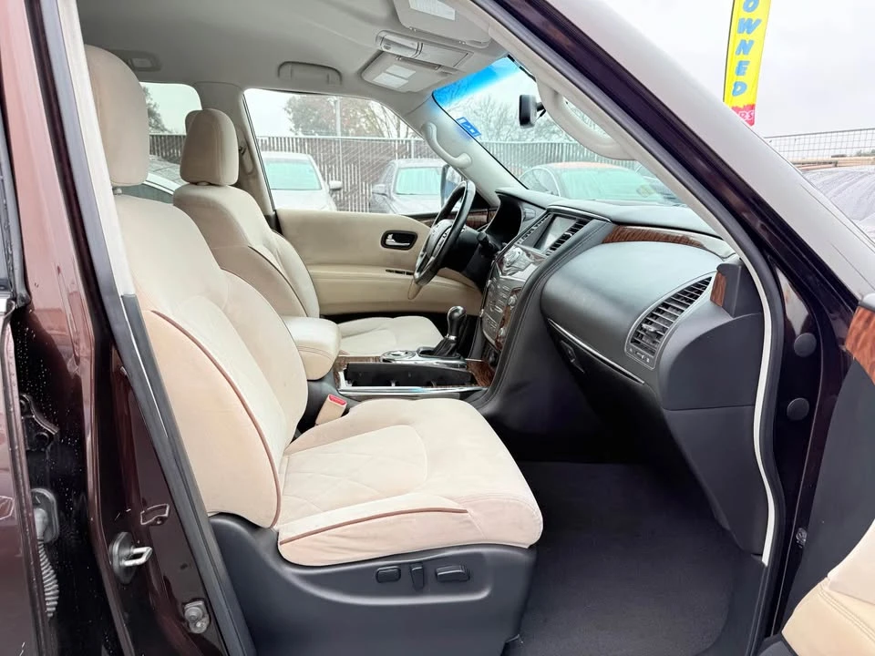 2018 Nissan Armada - Image 10 of 20