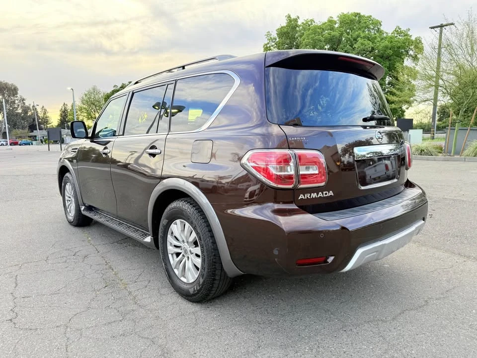 2018 Nissan Armada - Image 2 of 20