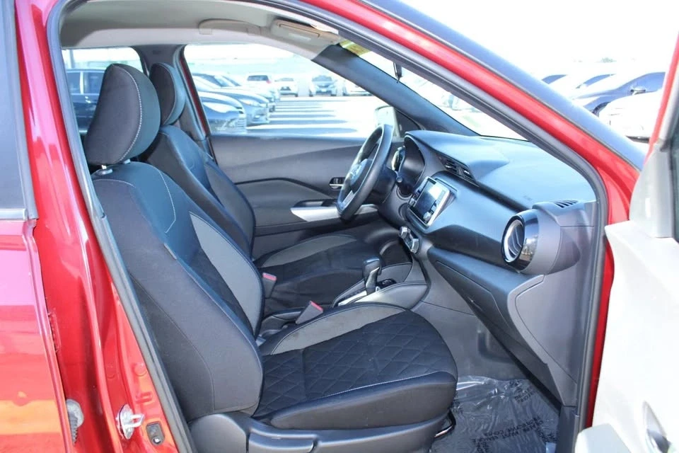 2018 Nissan Kicks - Image 15 of 15