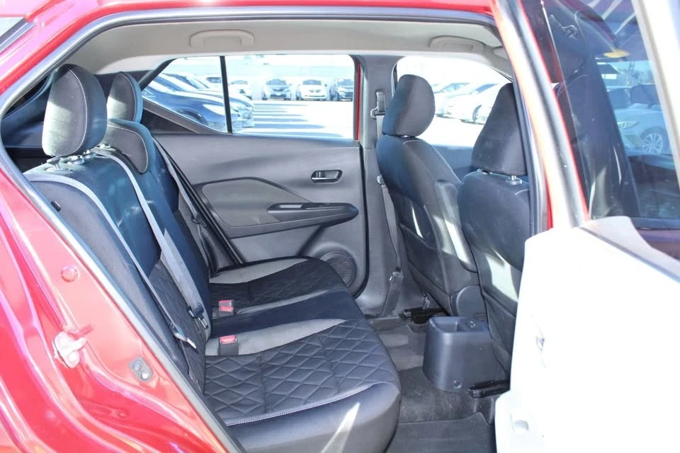 2018 Nissan Kicks - Image 14 of 15