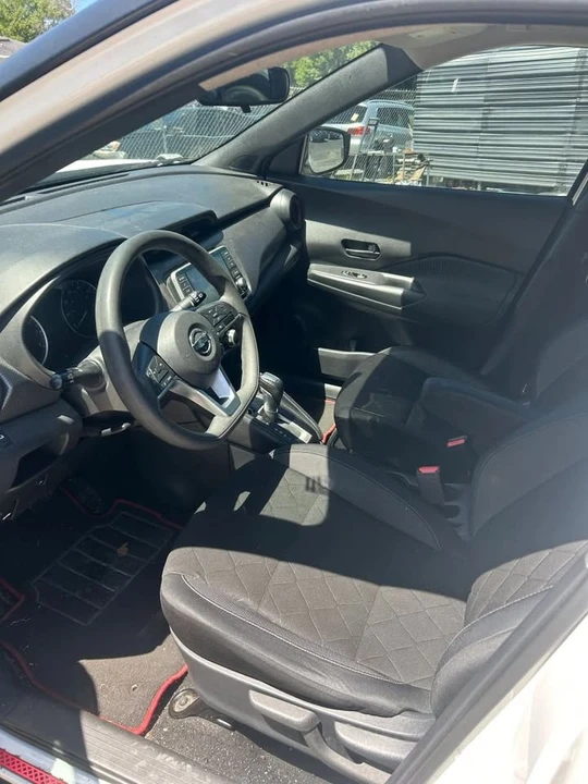 2018 Nissan Kicks - Image 7 of 9