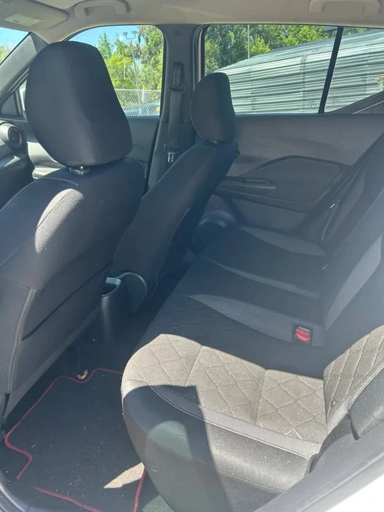 2018 Nissan Kicks - Image 8 of 9