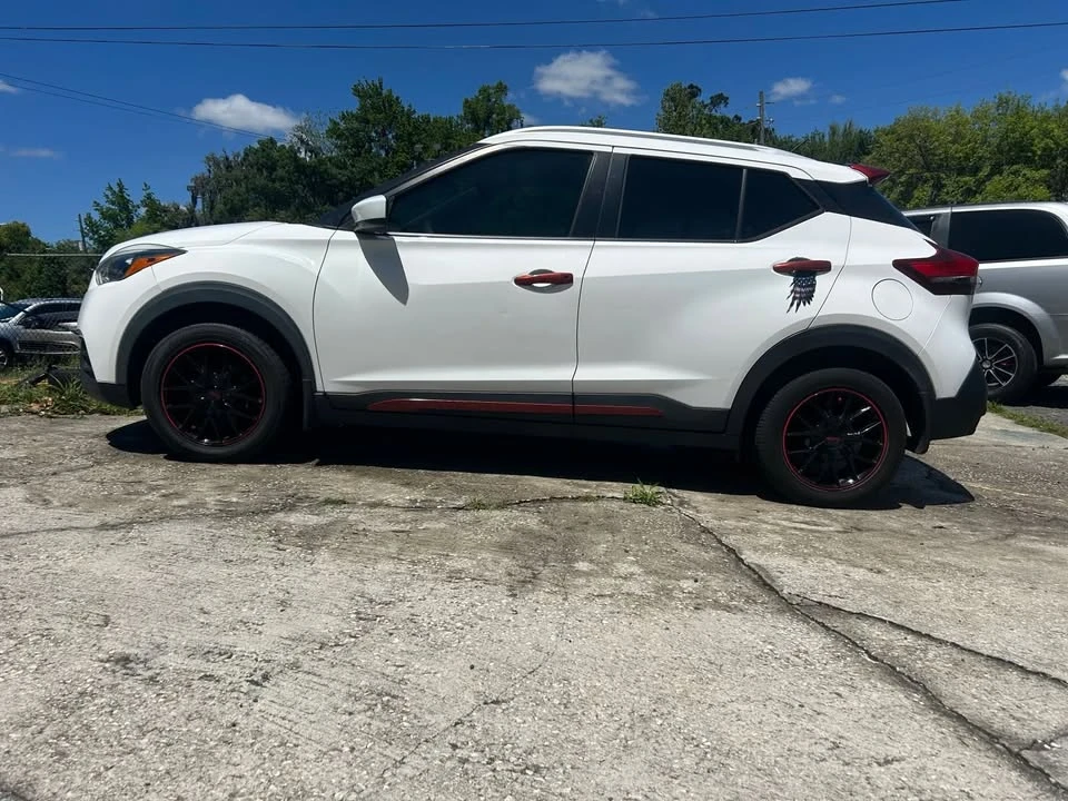 2018 Nissan Kicks - Image 3 of 9