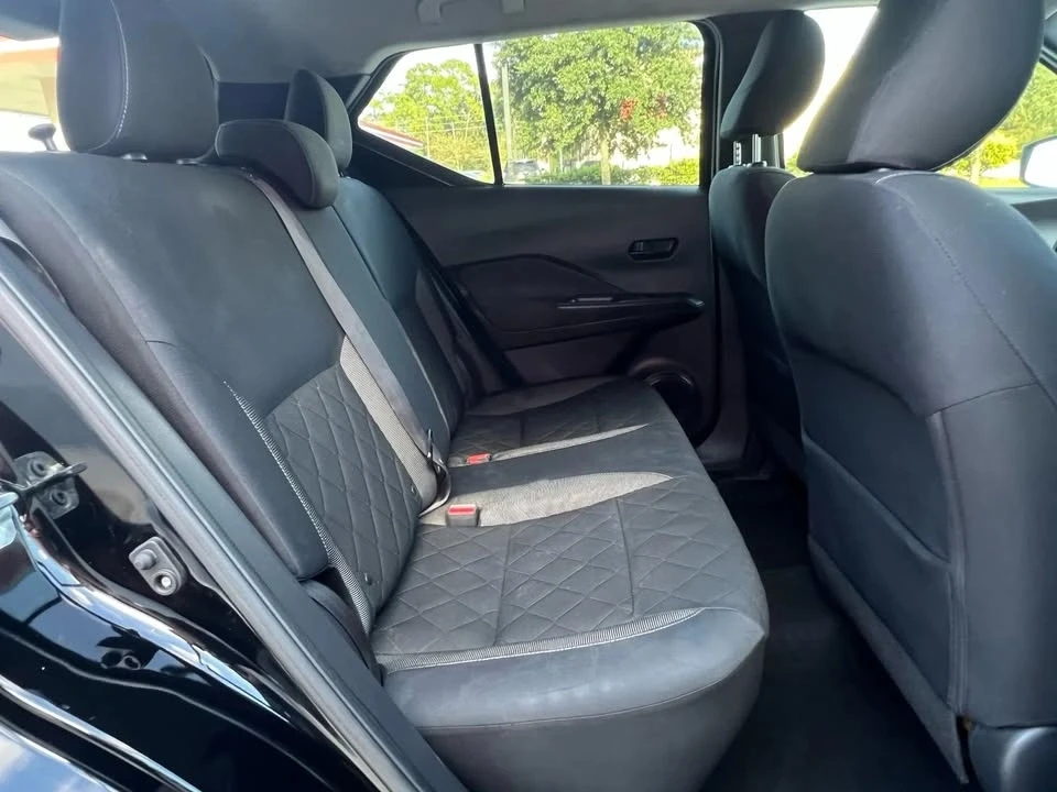 2018 Nissan Kicks - Image 15 of 20