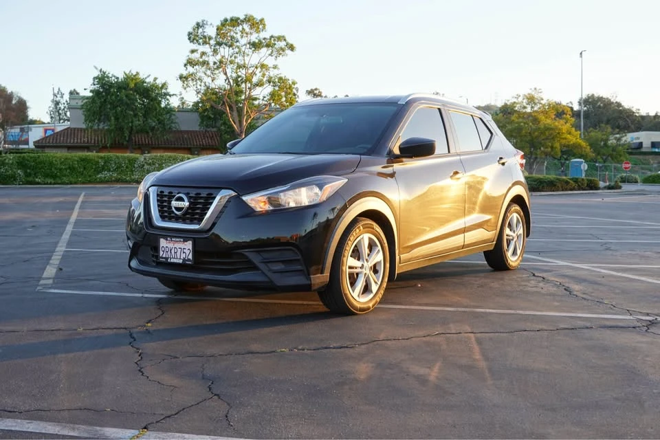 2018 Nissan Kicks - Image 4 of 17