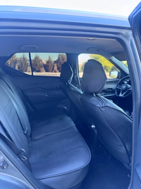 2018 Nissan Kicks - Image 8 of 16