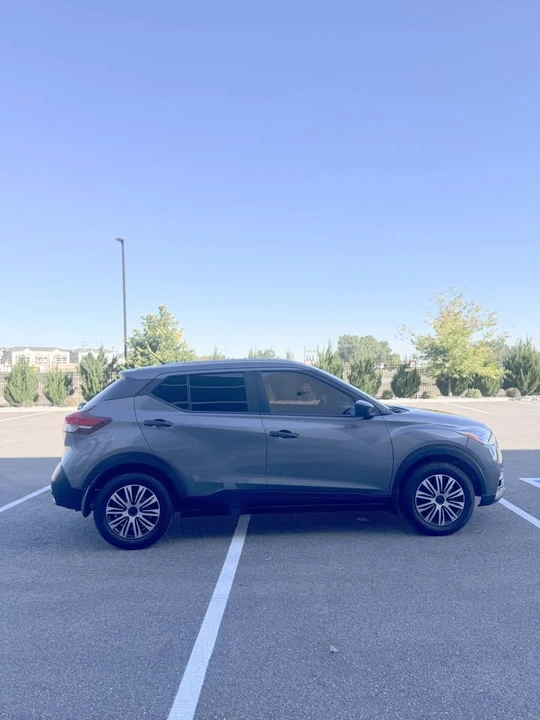 2018 Nissan Kicks - Image 7 of 16