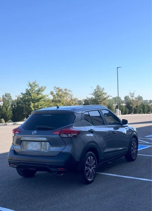 2018 Nissan Kicks - Image 5 of 16