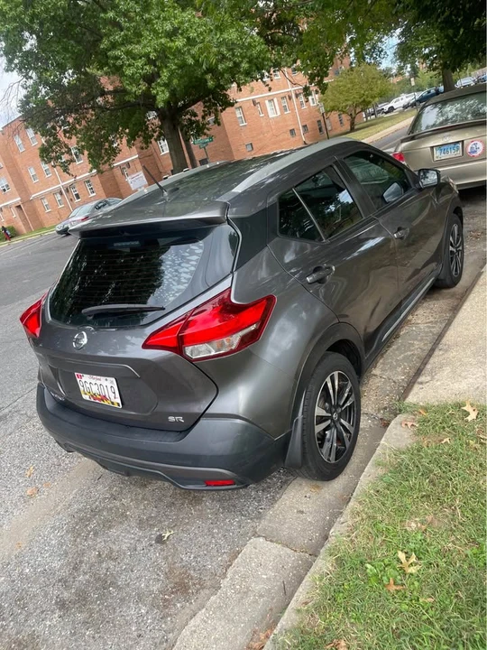 2018 Nissan Kicks - Image 5 of 17