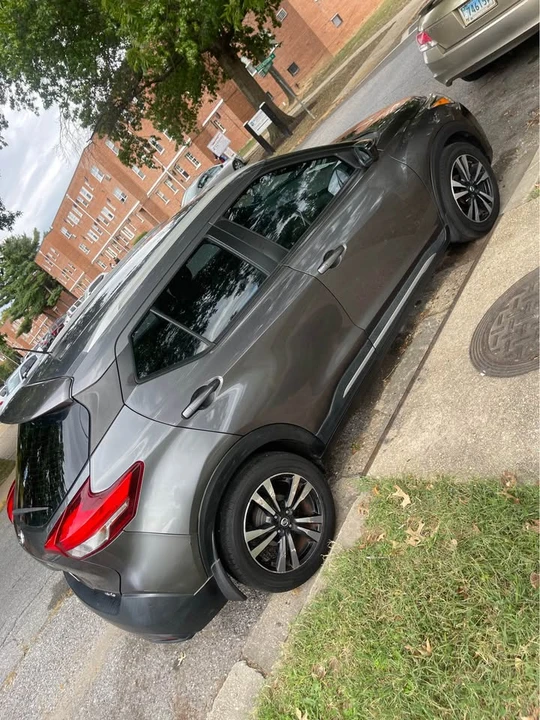2018 Nissan Kicks - Image 3 of 17