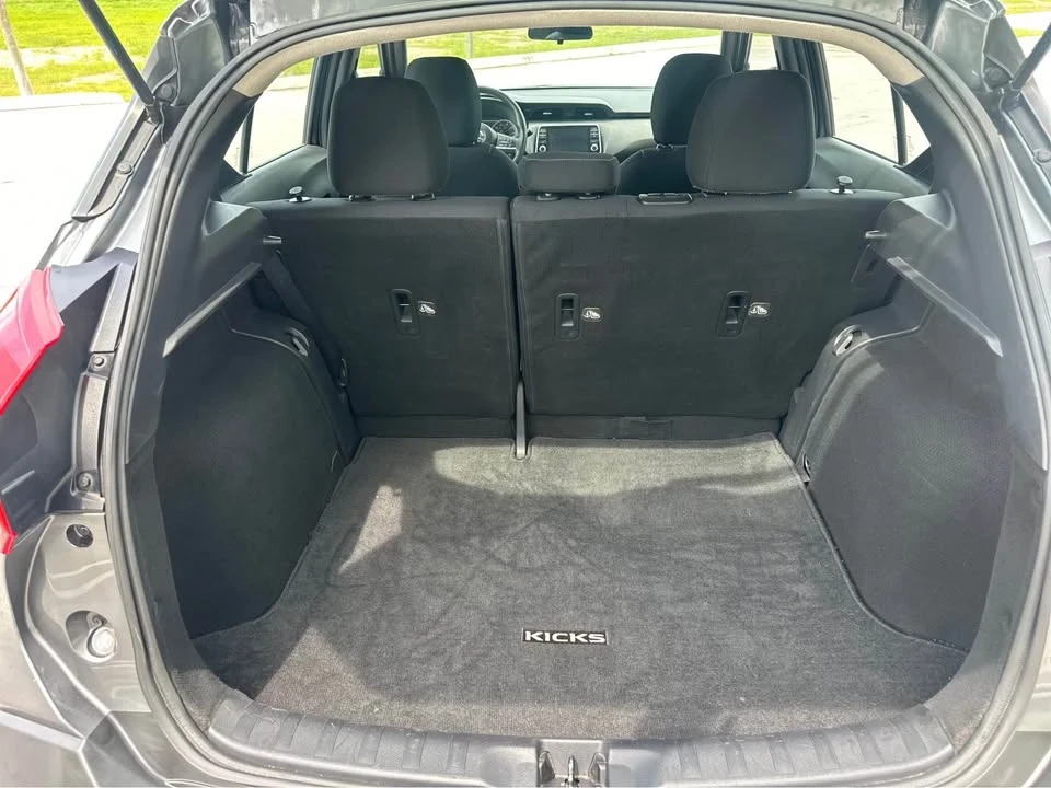 2018 Nissan Kicks - Image 17 of 20
