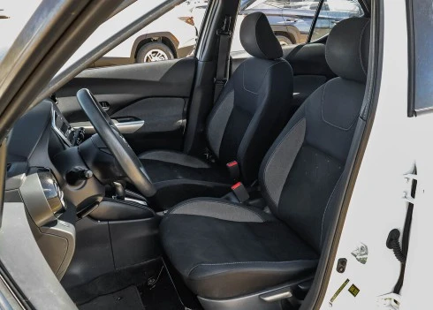 2018 Nissan Kicks - Image 7 of 9