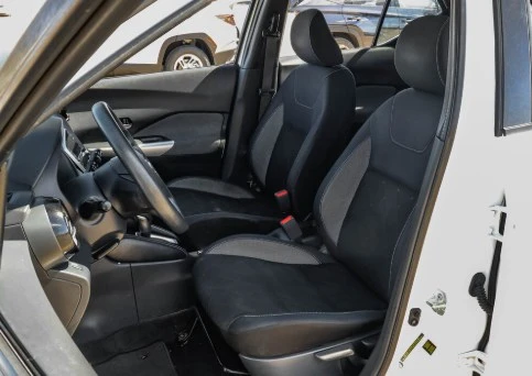 2018 Nissan Kicks - Image 5 of 8