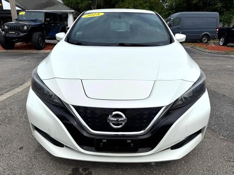 2018 Nissan Leaf - Image 2 of 13
