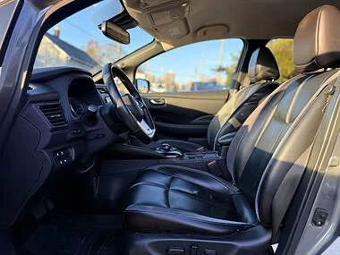2018 Nissan Leaf - Image 14 of 20