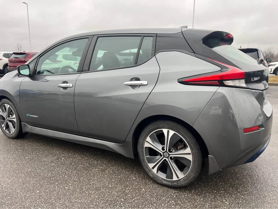 2018 Nissan Leaf - Image 5 of 12