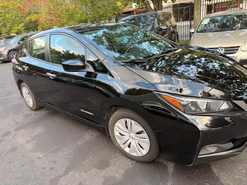 2018 Nissan Leaf - Image 2 of 8