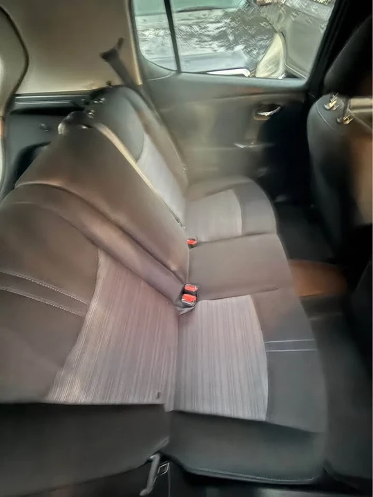 2018 Nissan Leaf - Image 5 of 7