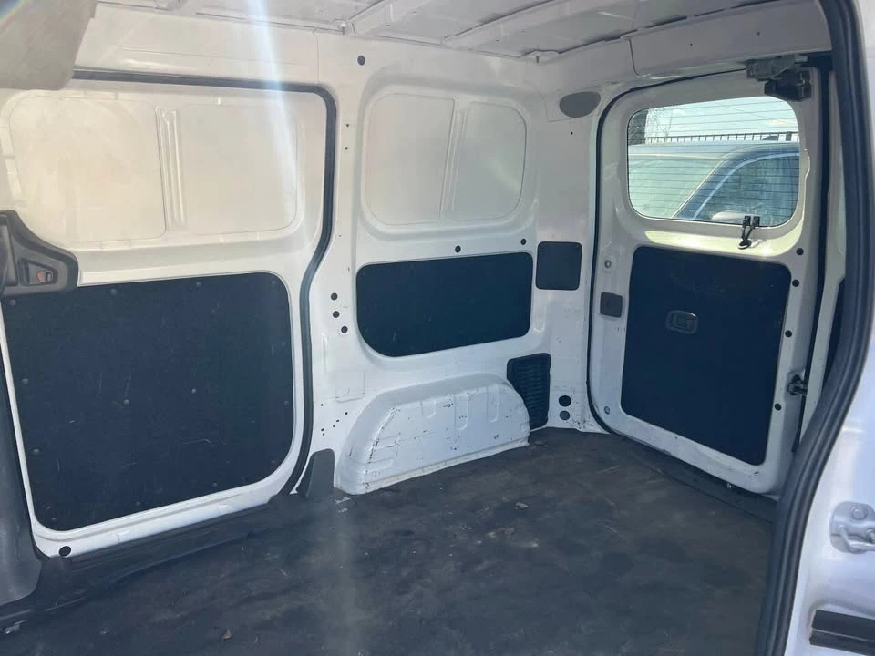2018 Nissan NV - Image 7 of 11