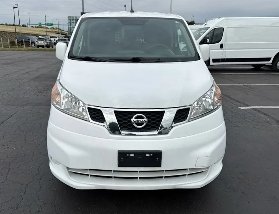 2018 Nissan NV - Image 2 of 12